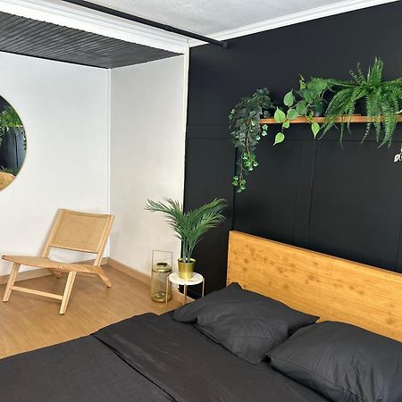Guibert Home - Studio 2 Personnes Villeneuve-le-Roi Kültér fotó